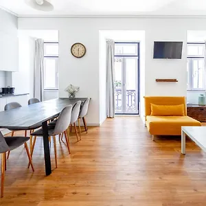Intendente 3bedroom With Balcony דירה ליסבון